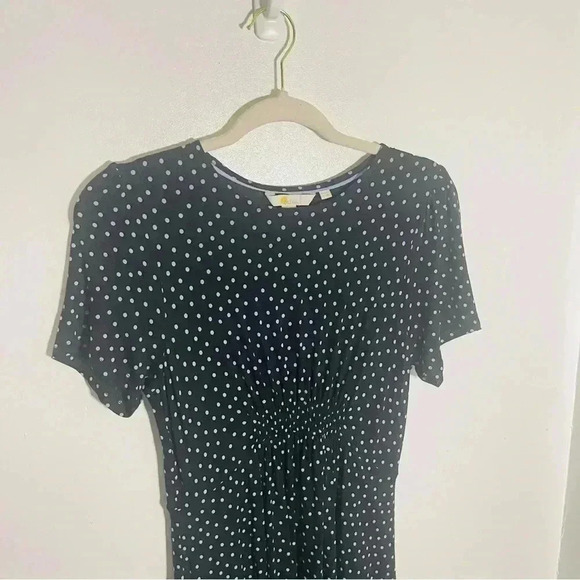 Boden Crew Neck Jersey Dress Mini Scattered Polka Dot Preppy Garden Party Light - Picture 6 of 8